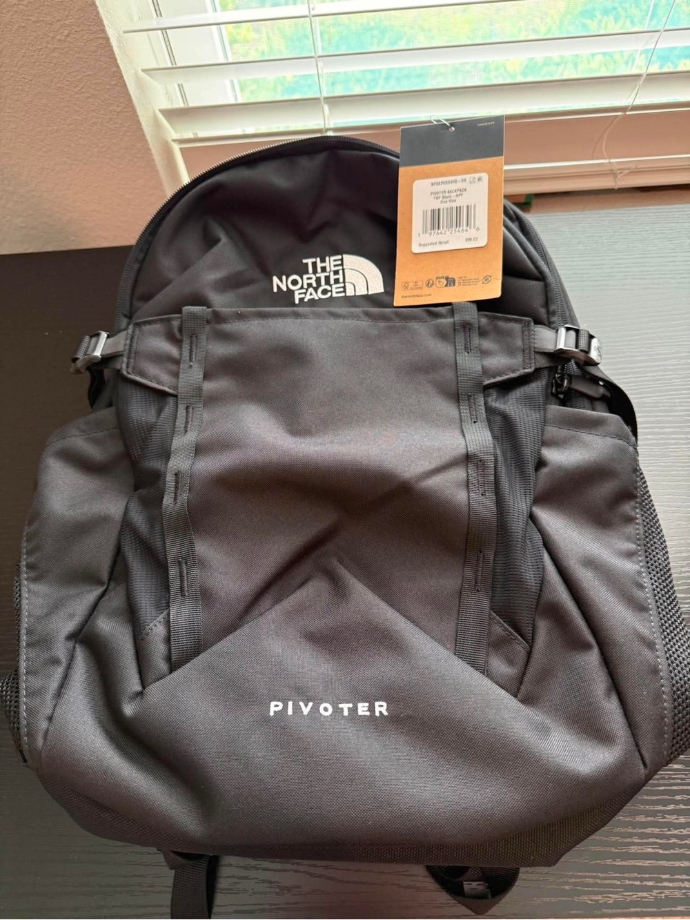The North Face Black Pivoter Backpack NWT